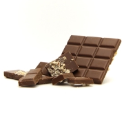 Tablette de chocolat lait noisette